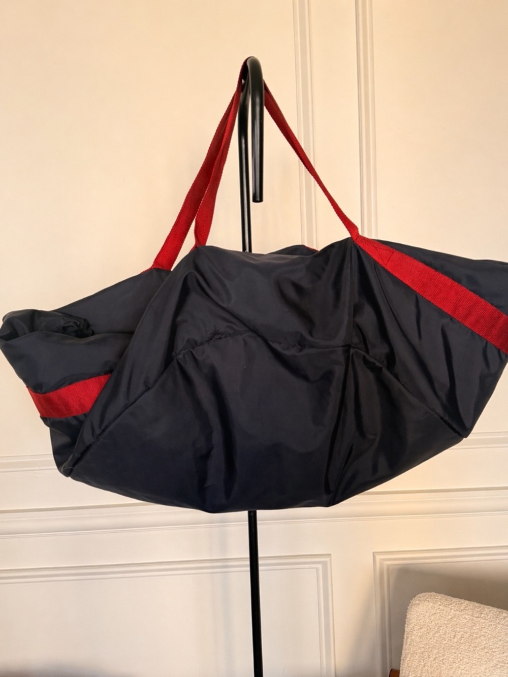 Balenciaga Black Nylon Logo Tote / Gym Bag Red Strap - Picture 2 of 4